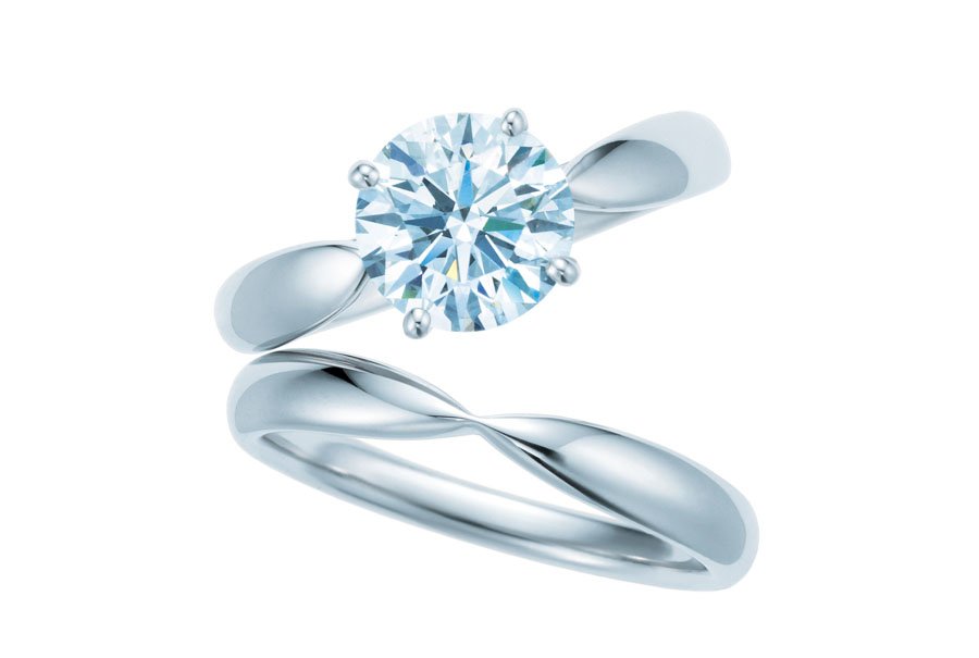 TIFFANY ADDS NEW DIAMOND ENGAGEMENT RING TO ITS COLLECTION